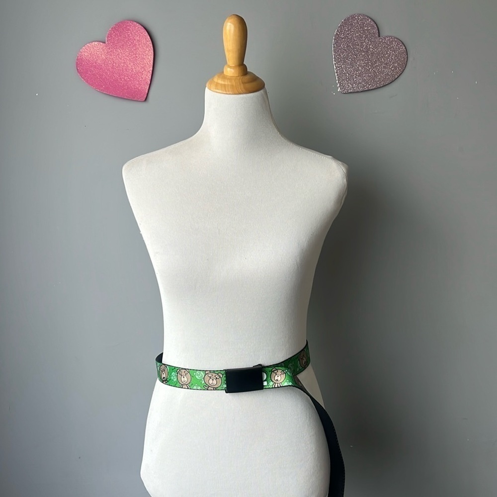 NWOT Ted 2 belt